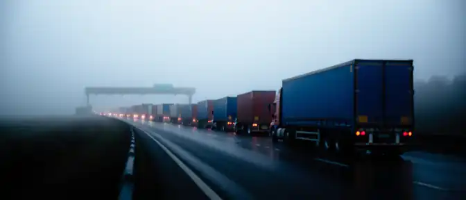 Транспортный затор: на украинско-европейских границах зафиксирован резкий скачок очередей из грузовиков