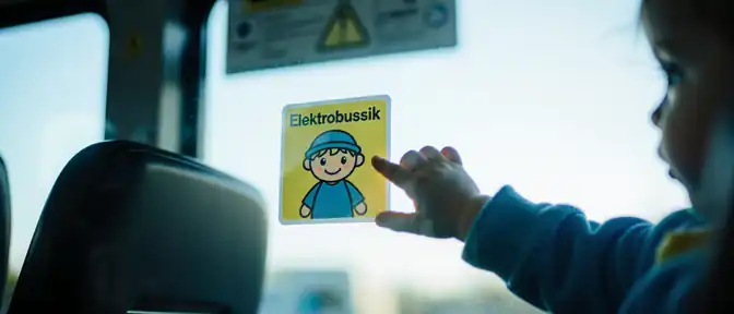 Персонаж Электробусик поможет детям не потеряться в московском наземном транспорте