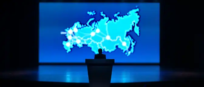 Владимир Путин подтвердил продолжающуюся децентрализацию штаб-квартир госкорпораций в российские регионы